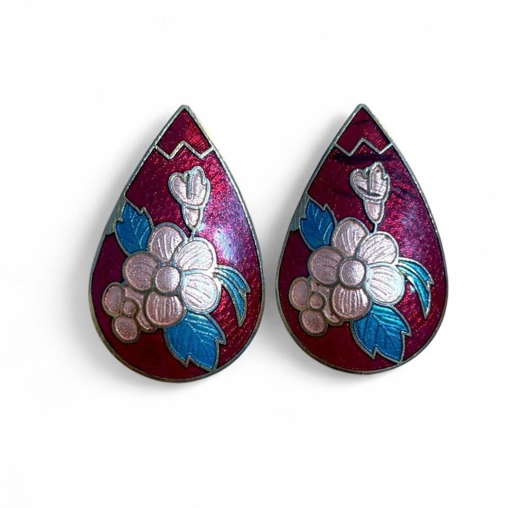 Vintage red, blue, and pink flower‎ earrings with a touch of silver.